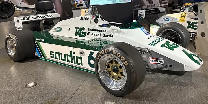 Williams FW08-Ford