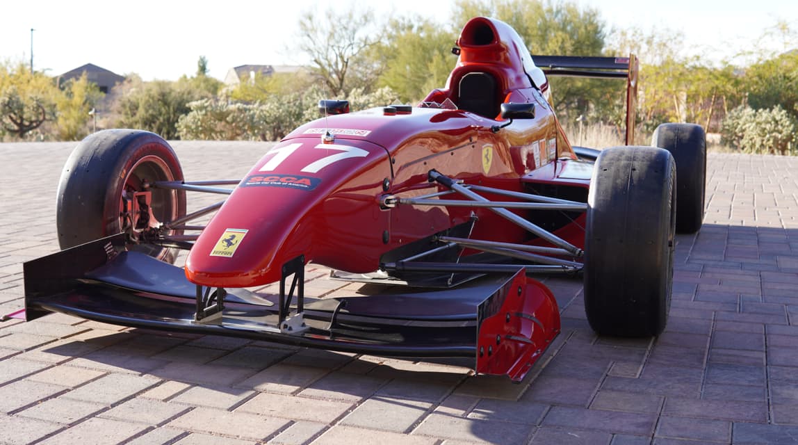 Stohr F1000 (Formula Atlantic) Racecar